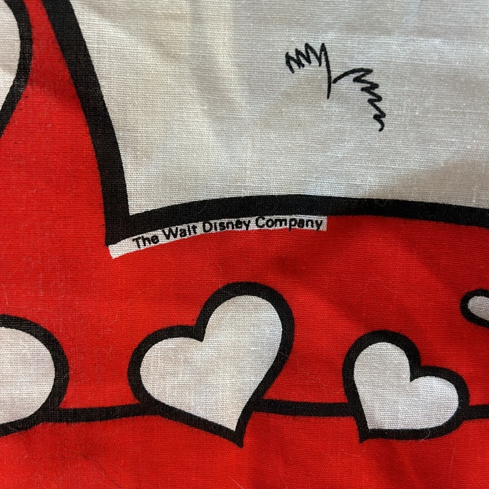 Disney Red and White Mickey and Minnie Scarf - Picture 3 of 10